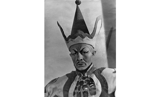 Сцена из оперы “Мэргэн” А.А.Эйхенвальда. БГТОиБ, 1940. Тапкыр-хан — Г.С.Хабибуллин. Scene from the opera Mergen by A.A.Eihenvald. Bashkir State Opera and Ballet Theatre, 1940. G.S.Khabibullin as Tapkyr Khan
