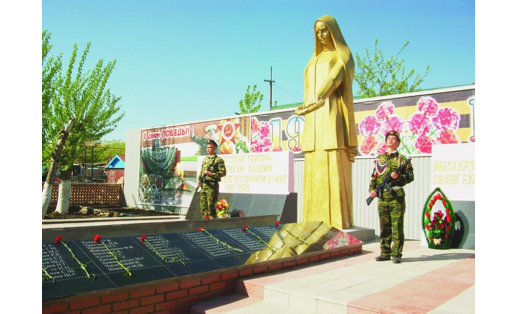 Мемориал павшим в годы Великой Отечественной войны в с.Бурибай Хайбуллинского района The Memorial to the fallen in the Great Patriotic War in Selo Buribay of Khaybullinsky Raion